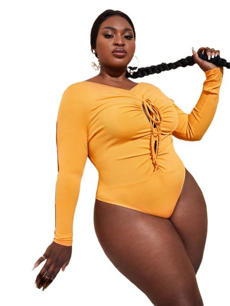 sxy plus cut out ruched knot front bodysuit q058#, Black
sxy plus cut out ruched knot front bodysuit q058#, Black