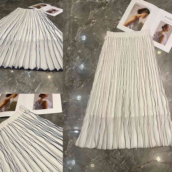 skirts p205365yk heavy craft pleated two-color skirt, Black
skirts p205365yk heavy craft pleated two-color skirt, Black