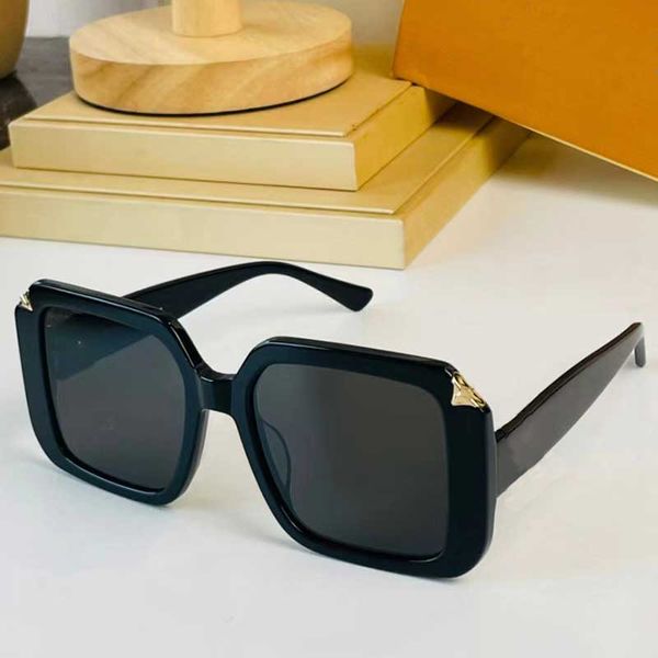 women's black square sunglasses luxury brand gold logo casual versatile men's glasses with original box z2311, White;black
women's black square sunglasses luxury brand gold logo casual versatile men's glasses with original box z2311, White;black