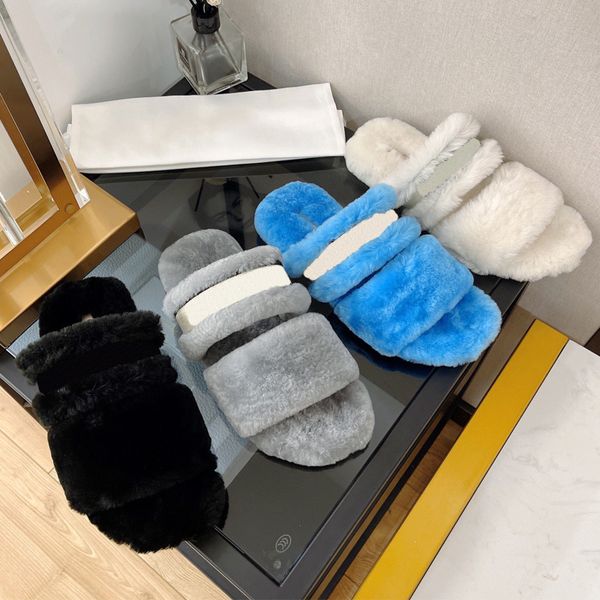the chez moi slippers collection has been reinterpreted to highlight core theme of this season insole crafted from one piece fur upper embro, Black
the chez moi slippers collection has been reinterpreted to highlight core theme of this season insole crafted from one piece fur upper embro, Black