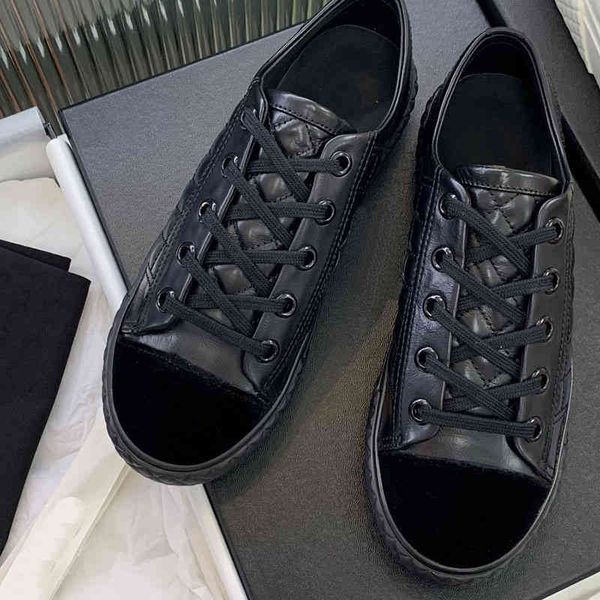 sandals autumn and winter style small fragrance lingge flat bottom white shoes lace up round head biscuit casual single, Black
sandals autumn and winter style small fragrance lingge flat bottom white shoes lace up round head biscuit casual single, Black