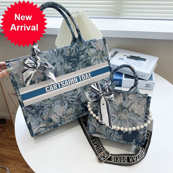 tide brand wholesale pearl chain handbag garden tote women new large capacity small fashion trend shoulder crossbody bags
tide brand wholesale pearl chain handbag garden tote women new large capacity small fashion trend shoulder crossbody bags