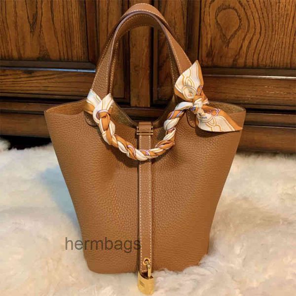 herme bag evening bucket lock designer h bags 2022 picotin leather herbag handbags large capacity cowhide h39n
herme bag evening bucket lock designer h bags 2022 picotin leather herbag handbags large capacity cowhide h39n