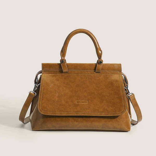 classic handbag art postman bag work commuting briefcase texture oil wax leather large capacity messenger bag 220623
classic handbag art postman bag work commuting briefcase texture oil wax leather large capacity messenger bag 220623