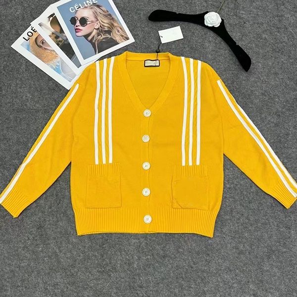 2022 fashion sweater women slim fit v-neck cardigans clothing striped yellow jumper top, White;black
2022 fashion sweater women slim fit v-neck cardigans clothing striped yellow jumper top, White;black