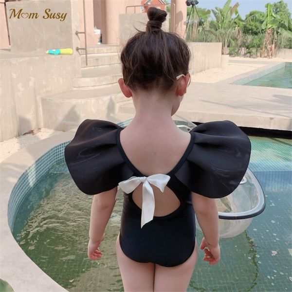summer baby girls princess swim suit fly sleeve with cap infant toddler child swimwear bodysuit kid swimming clothing 1-10y 220425, Black
summer baby girls princess swim suit fly sleeve with cap infant toddler child swimwear bodysuit kid swimming clothing 1-10y 220425, Black