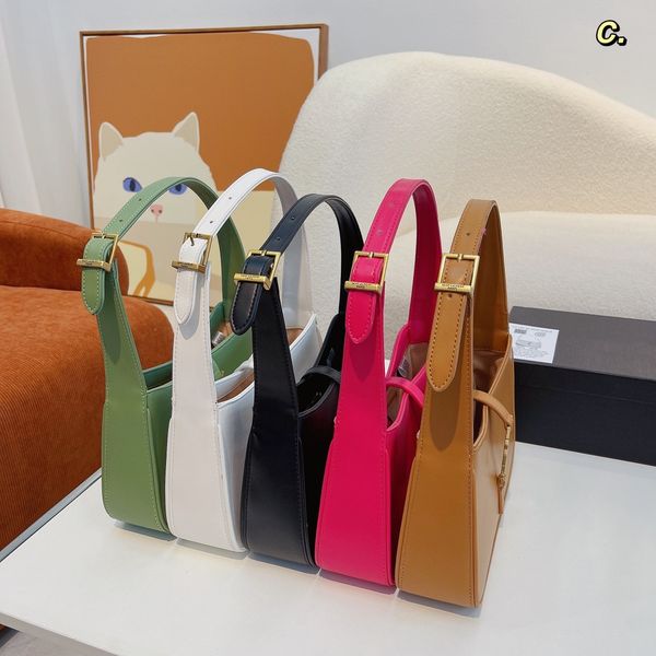 designer hobo shoulder bag for womenmessenger promotion chest pack lady tote chains handbags presbyopic purse bags vintage handbag foumas
designer hobo shoulder bag for womenmessenger promotion chest pack lady tote chains handbags presbyopic purse bags vintage handbag foumas