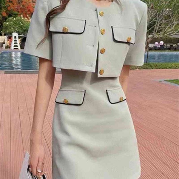 casual dresses spring and summer hepburn sleeveless dress with shoulder pad small coat aging celebrity two-piece set y3ve, Black;gray
casual dresses spring and summer hepburn sleeveless dress with shoulder pad small coat aging celebrity two-piece set y3ve, Black;gray