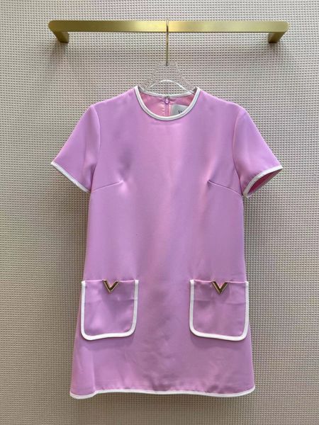 milan runway dress 2022 summer short sleeve o neck fashion designer dresses brand same style dress 06307, Black;pink
milan runway dress 2022 summer short sleeve o neck fashion designer dresses brand same style dress 06307, Black;pink