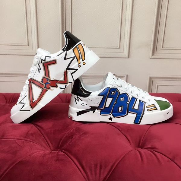 2022the new fashion women shoes men's leather lace up platform oversized sole sneakers white black casual hc190901 adadsadadadadw, Red;white
2022the new fashion women shoes men's leather lace up platform oversized sole sneakers white black casual hc190901 adadsadadadadw, Red;white