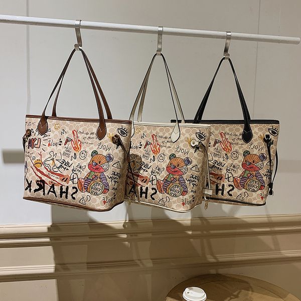 designer bags female bear graffiti tote 2022 spring new handbag large capacity dog tooth
designer bags female bear graffiti tote 2022 spring new handbag large capacity dog tooth