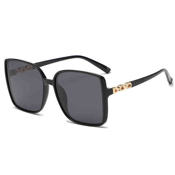sunglasses 2022 sunglasses, female chain, fashion polarizer, dark screen, tiktok, and the same kind of live voice., White;black
sunglasses 2022 sunglasses, female chain, fashion polarizer, dark screen, tiktok, and the same kind of live voice., White;black