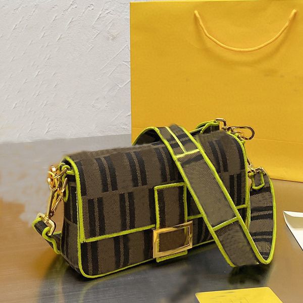 cross body designer bags baguette single shoulder bag handbag fashion letters removable shoulder strap lady wallet
cross body designer bags baguette single shoulder bag handbag fashion letters removable shoulder strap lady wallet
