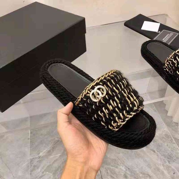 slippers early spring roving interwoven thick bottom slippers women's gold and silver yarn knitted flat super fairy x8j3, Black
slippers early spring roving interwoven thick bottom slippers women's gold and silver yarn knitted flat super fairy x8j3, Black