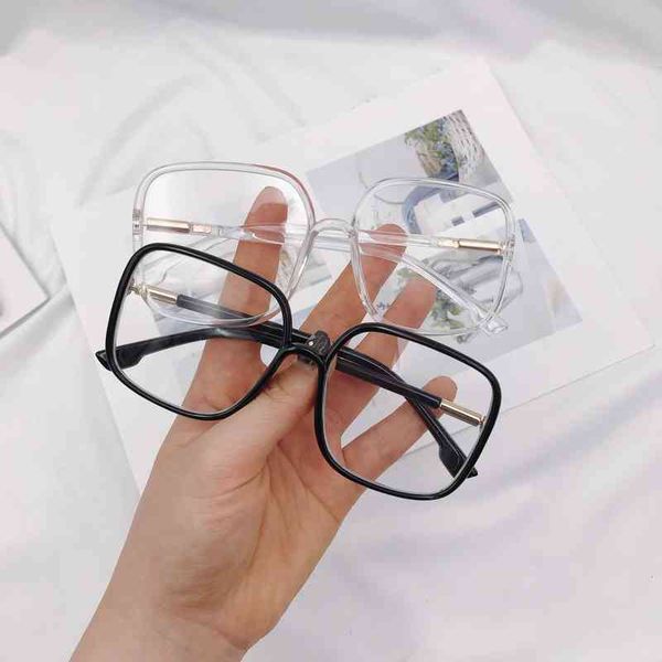 new d same lens blue light large framefactory outlet fashion men's women's sunglasses2022 trendy latest sunglasses, White;black
new d same lens blue light large framefactory outlet fashion men's women's sunglasses2022 trendy latest sunglasses, White;black