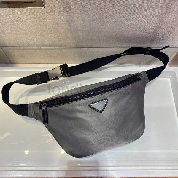 designer bags fashion limited waist bag/chest bag messenger designer classic shoulder bags handbag nylon and leather material perfect
designer bags fashion limited waist bag/chest bag messenger designer classic shoulder bags handbag nylon and leather material perfect
