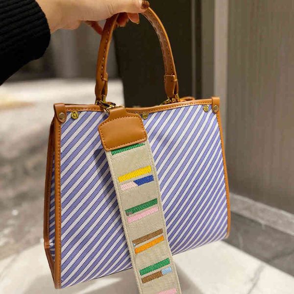 canvas crossbody bag paris brand letter handbags stripes shopping beachshoulder tote luxurys designers 220401
canvas crossbody bag paris brand letter handbags stripes shopping beachshoulder tote luxurys designers 220401