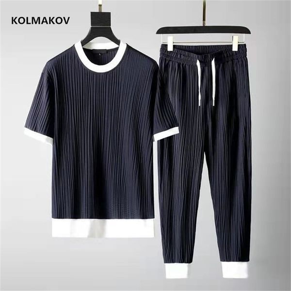 shirt trousers summer arrival mens fashion classic shirt men casual t shirts men a set of clothes size 4xl 4 colors 220621, Gray
shirt trousers summer arrival mens fashion classic shirt men casual t shirts men a set of clothes size 4xl 4 colors 220621, Gray