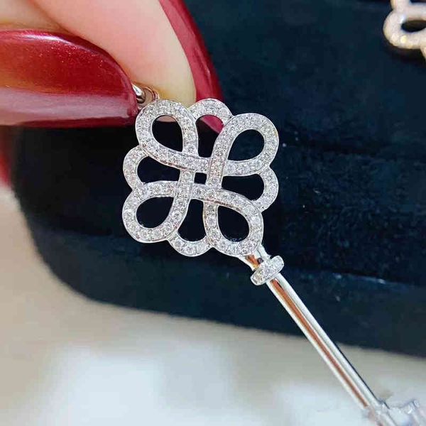 maf3 chinese knot key diamond necklace women's s 925 sterling silver bow knot temperament simple rose gold t family clavicle chain
maf3 chinese knot key diamond necklace women's s 925 sterling silver bow knot temperament simple rose gold t family clavicle chain