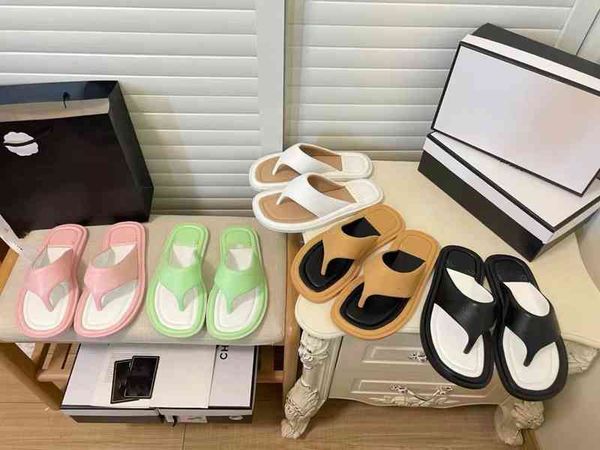 designer shoes small xiangfeng bread flip flop clip toe 2022 summer new style square head sandals wearing beach thick soled slippers, Black
designer shoes small xiangfeng bread flip flop clip toe 2022 summer new style square head sandals wearing beach thick soled slippers, Black