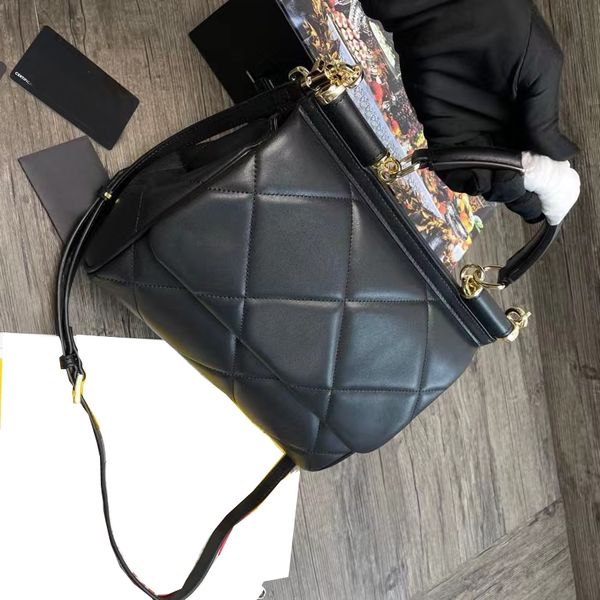 2021 women luxury designer crossbody bags purse wholesale price genuine leather bag shoulder flap handbag plain tote clutch handbags walltes
2021 women luxury designer crossbody bags purse wholesale price genuine leather bag shoulder flap handbag plain tote clutch handbags walltes