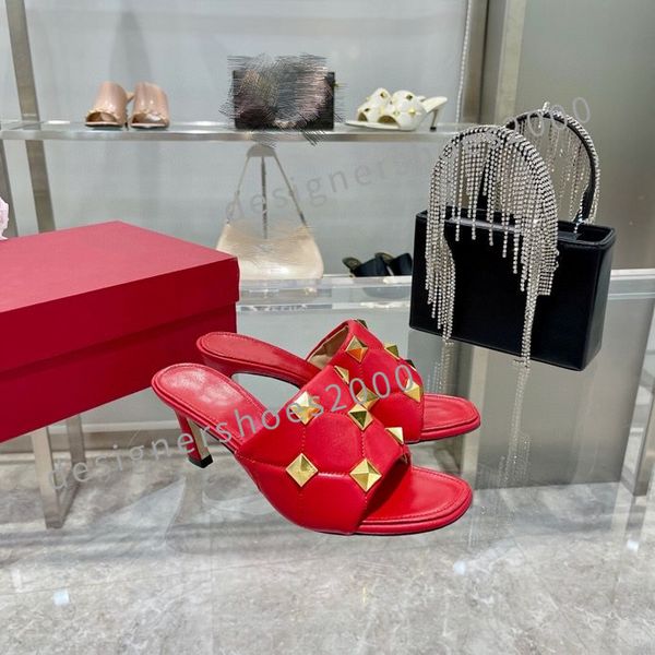 luxury designer heels women sandal edition flat slide leather petals rose hight sandals ladies summer slippers good quality yh211119, Black
luxury designer heels women sandal edition flat slide leather petals rose hight sandals ladies summer slippers good quality yh211119, Black