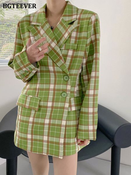 spring lapel plaid blazer jackets for women long sleeve double breasted loose casual female outwear 2022, White;black
spring lapel plaid blazer jackets for women long sleeve double breasted loose casual female outwear 2022, White;black