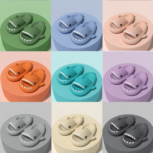man women shark slippers 2022 summer home anti-skid solid color couple parents kids outdoor cool indoor household funny slippers platform sl, Black
man women shark slippers 2022 summer home anti-skid solid color couple parents kids outdoor cool indoor household funny slippers platform sl, Black