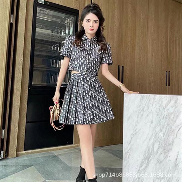 women's tracksuits designer short sleeved set women's summer dress fried street foreign style salt wear with a new leisure skirt i, Gray
women's tracksuits designer short sleeved set women's summer dress fried street foreign style salt wear with a new leisure skirt i, Gray