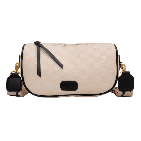 designer crossbody bag with high-quality leather and fashion for women in 4 color 25cm
designer crossbody bag with high-quality leather and fashion for women in 4 color 25cm