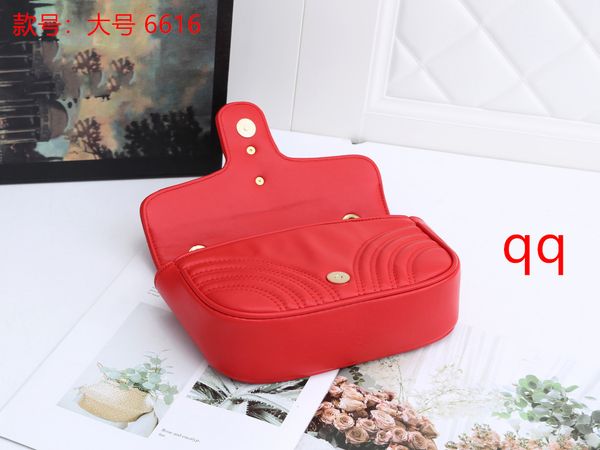 women's designers luxury famous shoulder bag totes purse handbag message bags cluth brand classic crossbody pu leather 22cm gold chain
women's designers luxury famous shoulder bag totes purse handbag message bags cluth brand classic crossbody pu leather 22cm gold chain