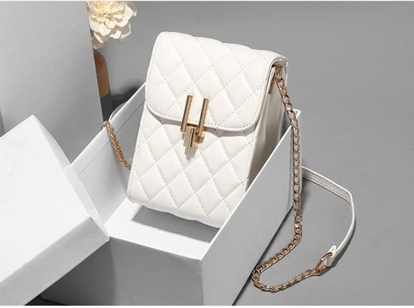 cell phone bag female summer simple chain crossbody magnanimous texture single shoulder bag
cell phone bag female summer simple chain crossbody magnanimous texture single shoulder bag