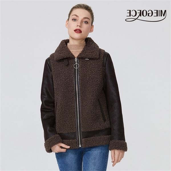 miegofce new winter women collection faux fur jacket women coat winter sheepskin parka windproof resistant collar with fur t200507, Black
miegofce new winter women collection faux fur jacket women coat winter sheepskin parka windproof resistant collar with fur t200507, Black