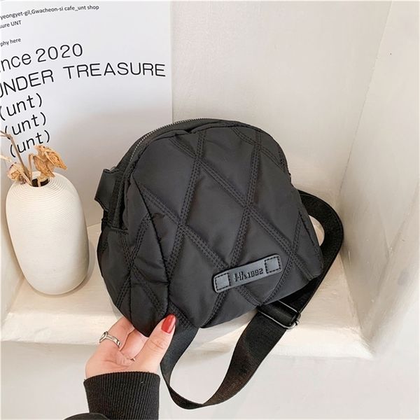 women nylon quilted roomy black handbag lady cute winter trends smart phone essential portable zippy everyday crossbody bag 220401
women nylon quilted roomy black handbag lady cute winter trends smart phone essential portable zippy everyday crossbody bag 220401