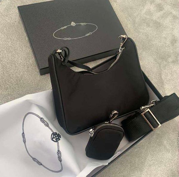 no box. 2021 ladies messenger bag one shoulder men's handbag selling girl wallet (with box and dust bag)
no box. 2021 ladies messenger bag one shoulder men's handbag selling girl wallet (with box and dust bag)