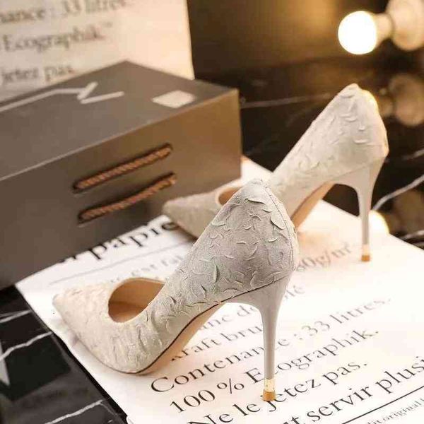 dress shoes designer luxury pointed high heeled shoes thin heel versatile spring and autumn late evening breeze gentle net red professional, Black
dress shoes designer luxury pointed high heeled shoes thin heel versatile spring and autumn late evening breeze gentle net red professional, Black