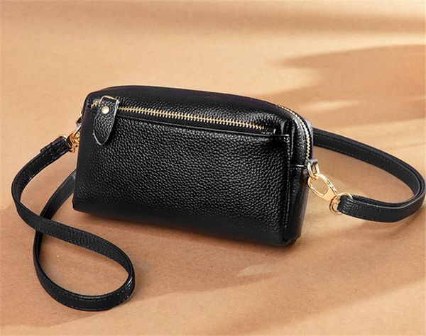 high qulity bag classic womens handbag flower ladies composite tote leather clutch cross body female silver chain shoulder bags crossbody me
high qulity bag classic womens handbag flower ladies composite tote leather clutch cross body female silver chain shoulder bags crossbody me