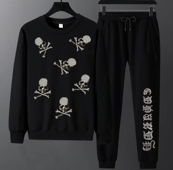 winter suit fashion rhinestone brand streetwear men casual tracksuit outfit, White;black
winter suit fashion rhinestone brand streetwear men casual tracksuit outfit, White;black