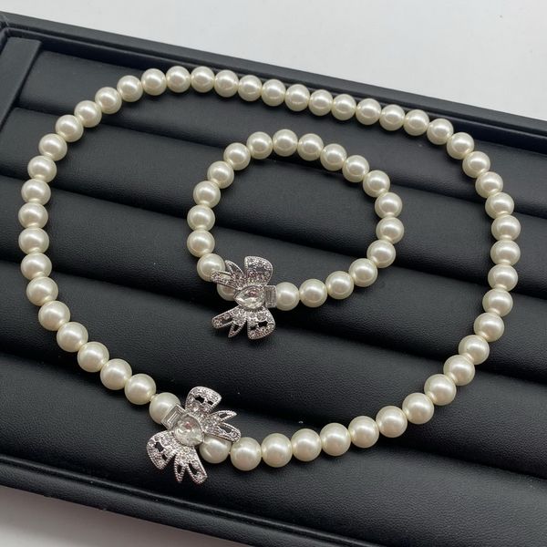 new designed wedding jewelry sets bow knot pearl full diamonds long earring temperament bracelet necklace engagement jewellery 03, Slivery;golden
new designed wedding jewelry sets bow knot pearl full diamonds long earring temperament bracelet necklace engagement jewellery 03, Slivery;golden