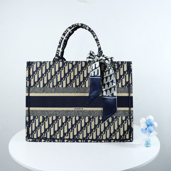 bag classical explosive fashion bags handbags women luxury cross body designer classic style lady shoulder female high-end tote bag send sil
bag classical explosive fashion bags handbags women luxury cross body designer classic style lady shoulder female high-end tote bag send sil