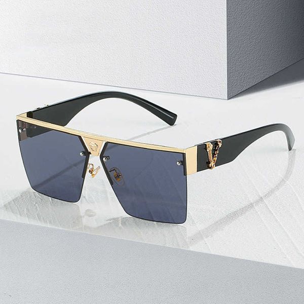 sunglasses fashion luxury brand oversized square men vintage metal big frame one lens retro sun glasses uv400 lentes de sol muje, White;black
sunglasses fashion luxury brand oversized square men vintage metal big frame one lens retro sun glasses uv400 lentes de sol muje, White;black
