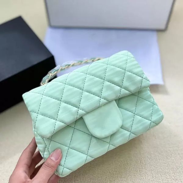 22ss blue mini flap bag denim french classic quilted plaid metal leather chain hardware buckle shoulder crossbody bag designer luxury ladies
22ss blue mini flap bag denim french classic quilted plaid metal leather chain hardware buckle shoulder crossbody bag designer luxury ladies