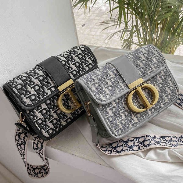 new fashion trend luxury brand designer bag wholesale net red temperament single shoulder female 2022 style letter texture personalized smal
new fashion trend luxury brand designer bag wholesale net red temperament single shoulder female 2022 style letter texture personalized smal