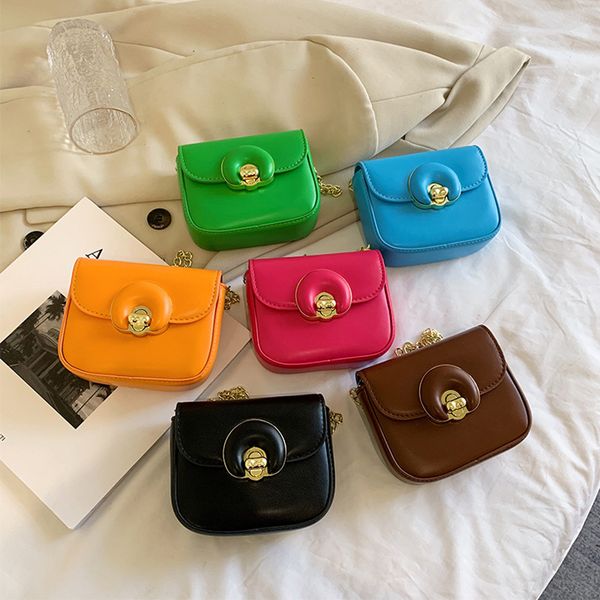 kids fashion handbags autumn 2022 korean children candy color small square bags girls woman chain cross-body bag f1442, Black
kids fashion handbags autumn 2022 korean children candy color small square bags girls woman chain cross-body bag f1442, Black