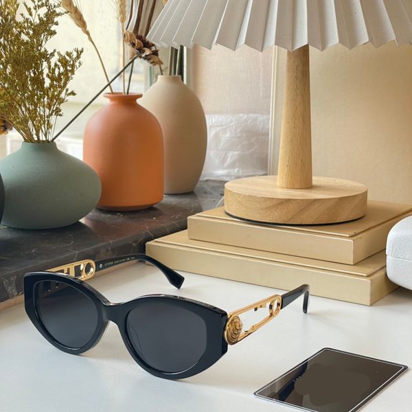luxury designer sunglasses gold safety pin design sun glasses for man woman high resolution polarized eyeglass squre beach eyewear men women, White;black
luxury designer sunglasses gold safety pin design sun glasses for man woman high resolution polarized eyeglass squre beach eyewear men women, White;black
