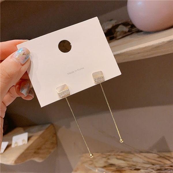 2021 new 925 silver needle korean elegant square full diamond earrings internet influencer long tassel ear studs graceful earrings, Golden
2021 new 925 silver needle korean elegant square full diamond earrings internet influencer long tassel ear studs graceful earrings, Golden