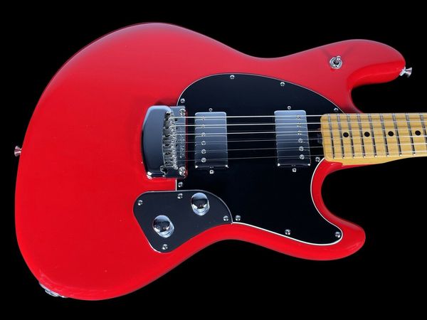 2017 ernie ball music man stingray 6-string guitar ~ chili red electric guitar
2017 ernie ball music man stingray 6-string guitar ~ chili red electric guitar