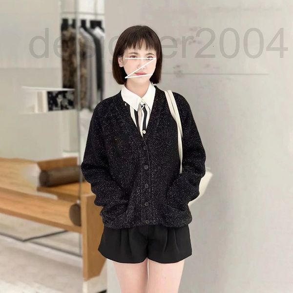women's sweaters designer french slp dark grey v-neck single breasted knitted cardigan 2022 early autumn new loose sweater for men and, White;black
women's sweaters designer french slp dark grey v-neck single breasted knitted cardigan 2022 early autumn new loose sweater for men and, White;black