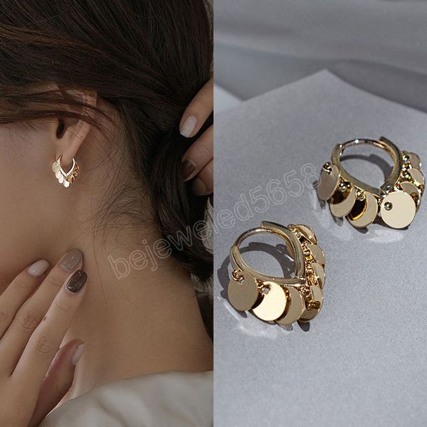 elegant metal heart-shaped gold disc tassel earrings for woman korean fashion hoop jewelry gothic girl's unusual earrings accessories, Golden;silver
elegant metal heart-shaped gold disc tassel earrings for woman korean fashion hoop jewelry gothic girl's unusual earrings accessories, Golden;silver