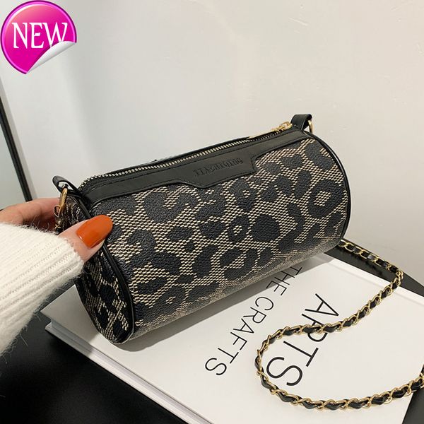 50% 2022 new portable personalized trend single shoulder messenger cylinder female female luxury designer handbags
50% 2022 new portable personalized trend single shoulder messenger cylinder female female luxury designer handbags